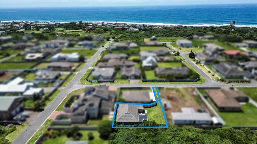 3 Bedroom Property for Sale in Kidds Beach Eastern Cape